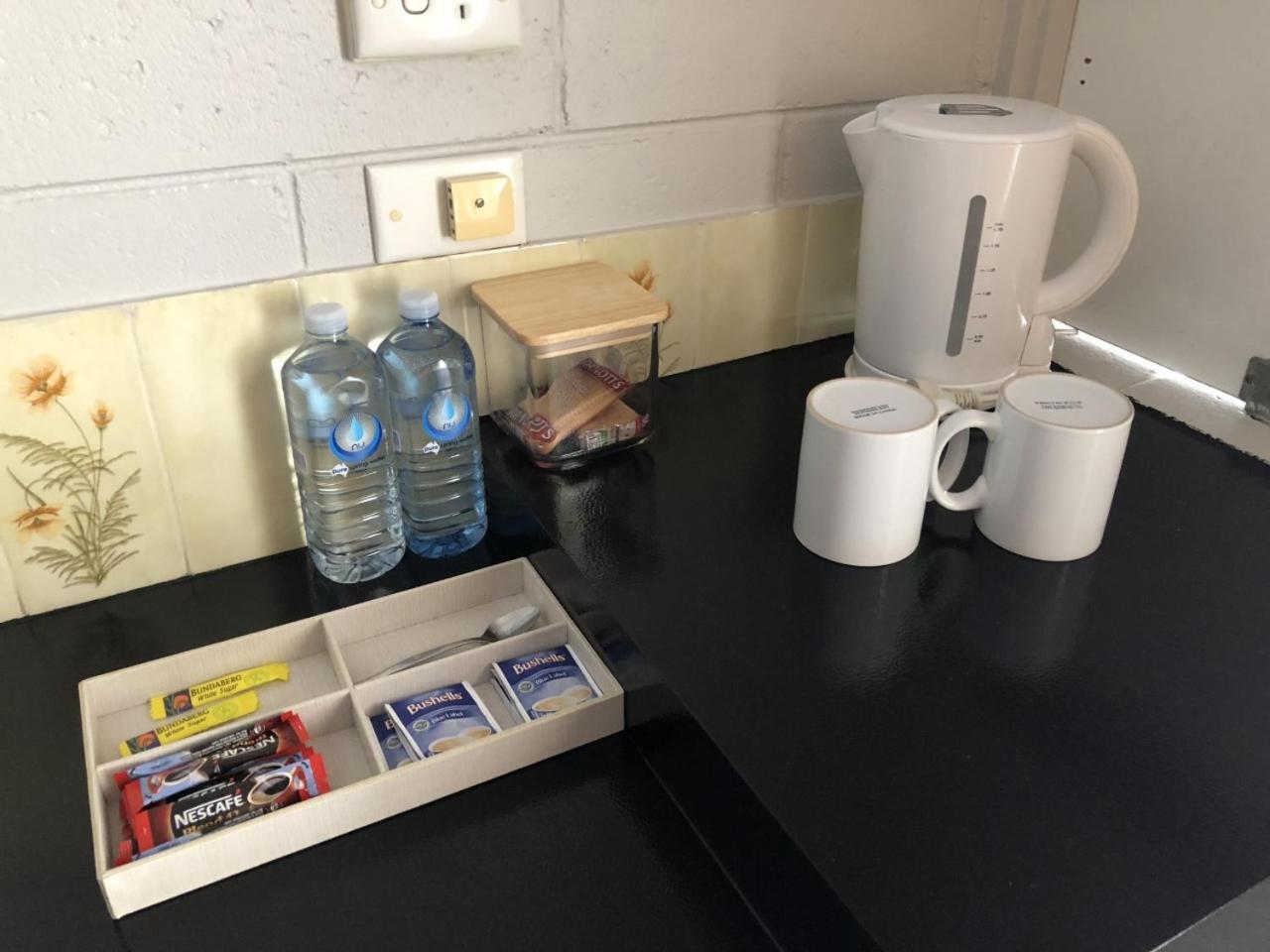 Bororen Hotel Motel 외부 사진