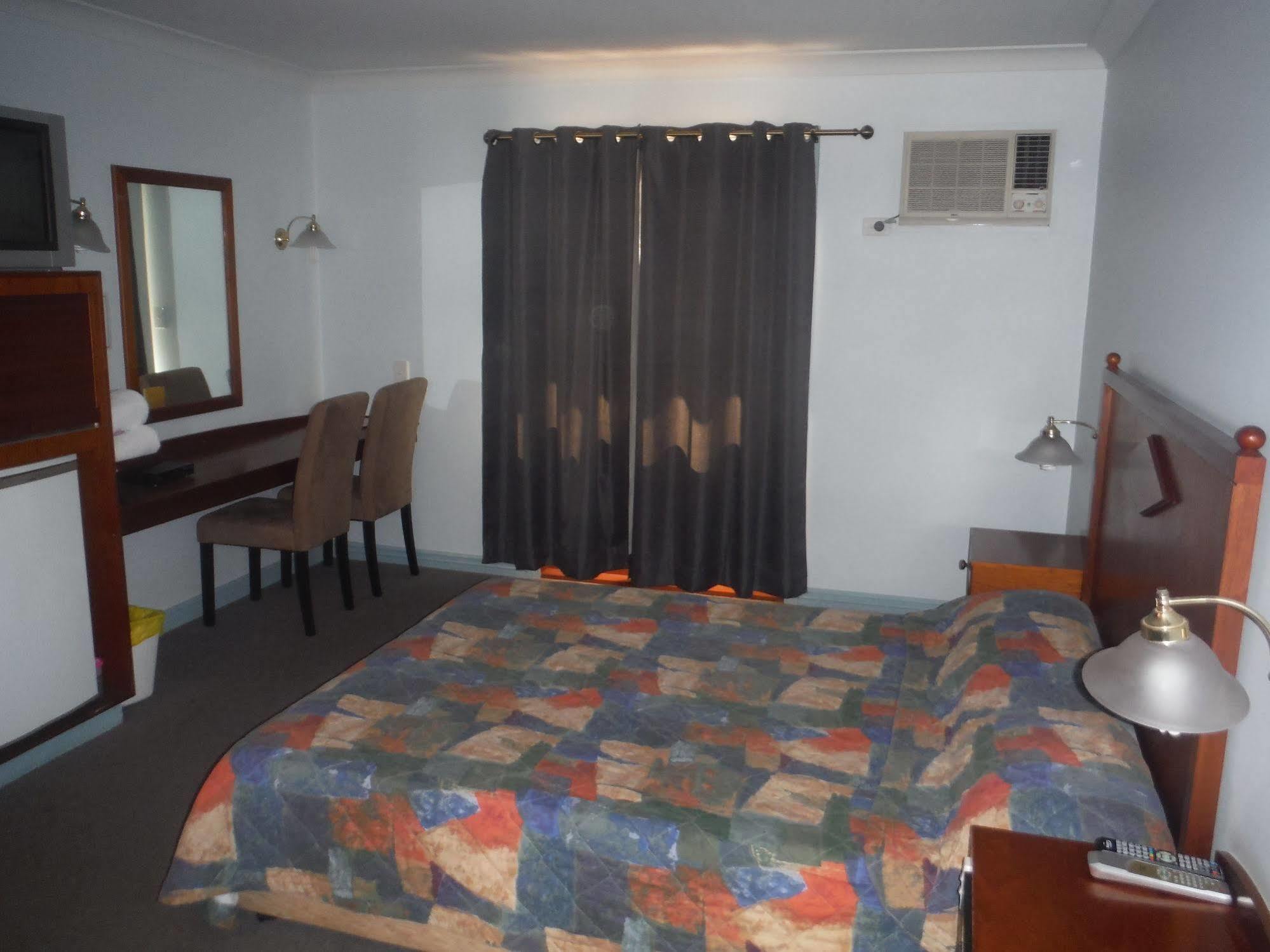 Bororen Hotel Motel 외부 사진